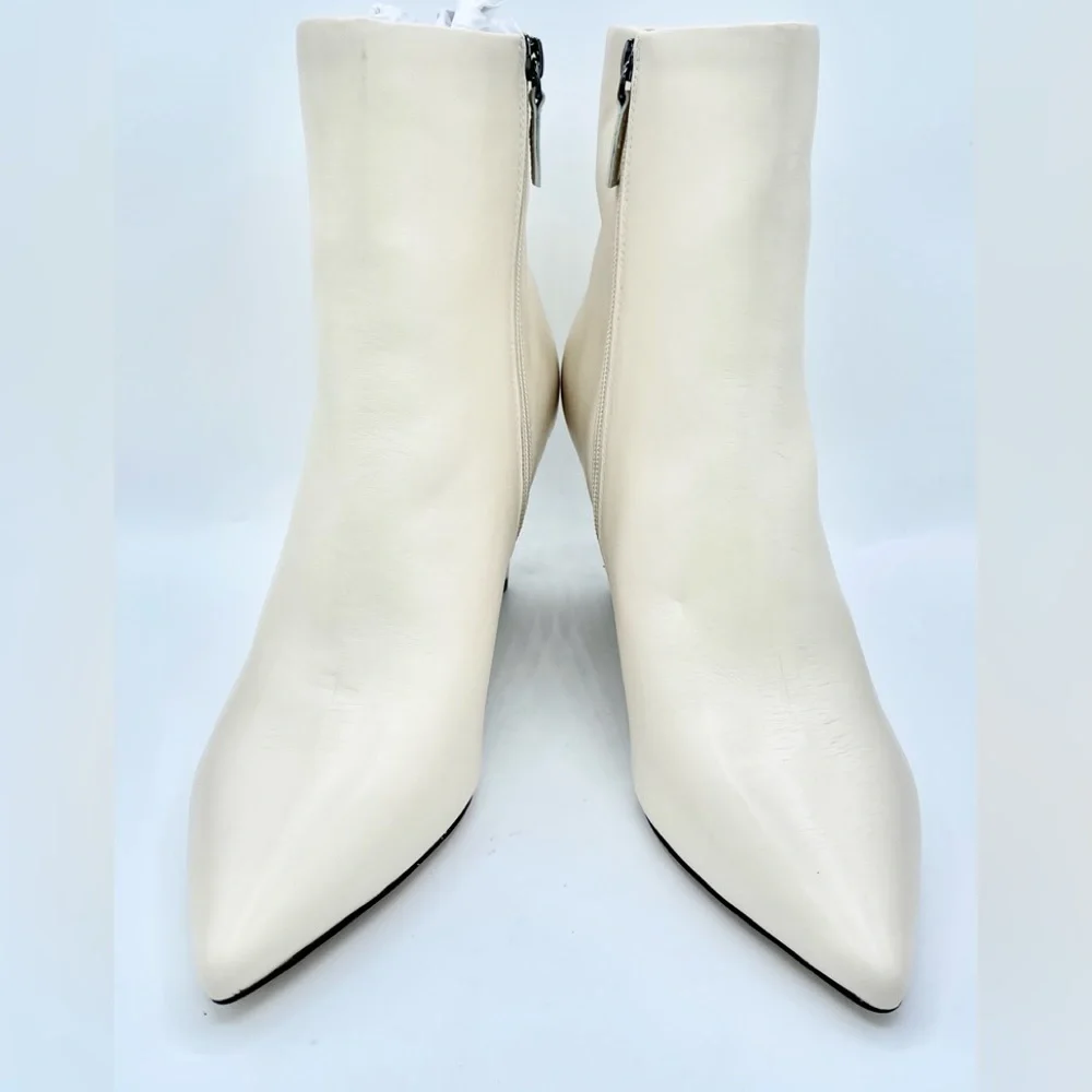 BN Sanctuary Cream Pacer Wedges Boots Size 9M